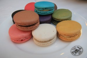 macarons-458858_1280