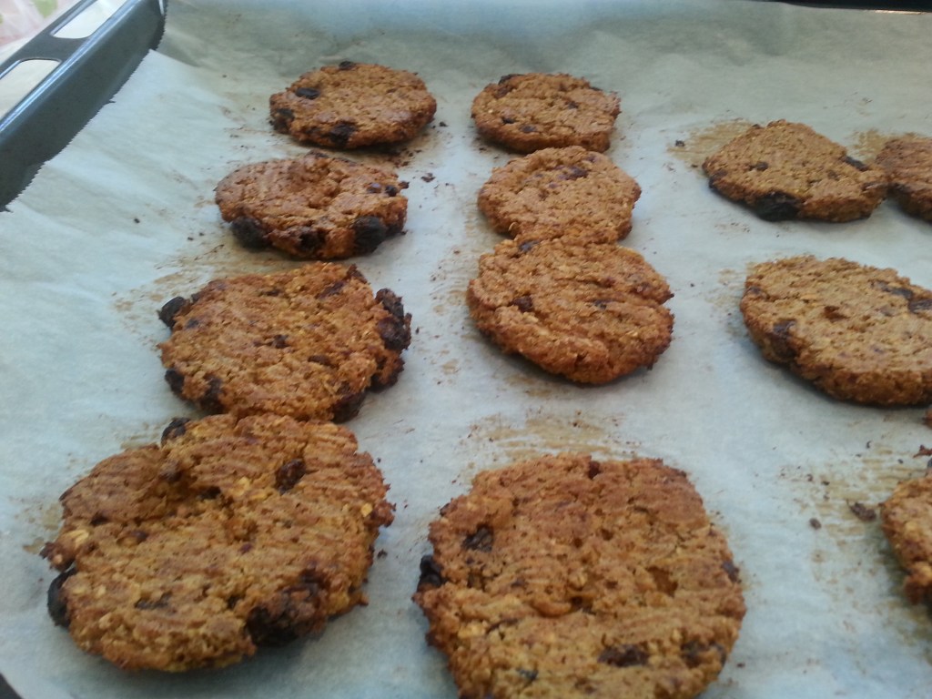 Vegan haverkoeken met rozijnen en&nbsp;noten