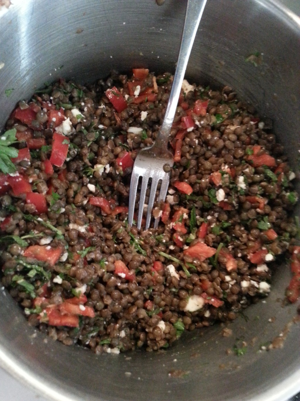 Le Puylinzensalade met tomaat en&nbsp;puntpaprika